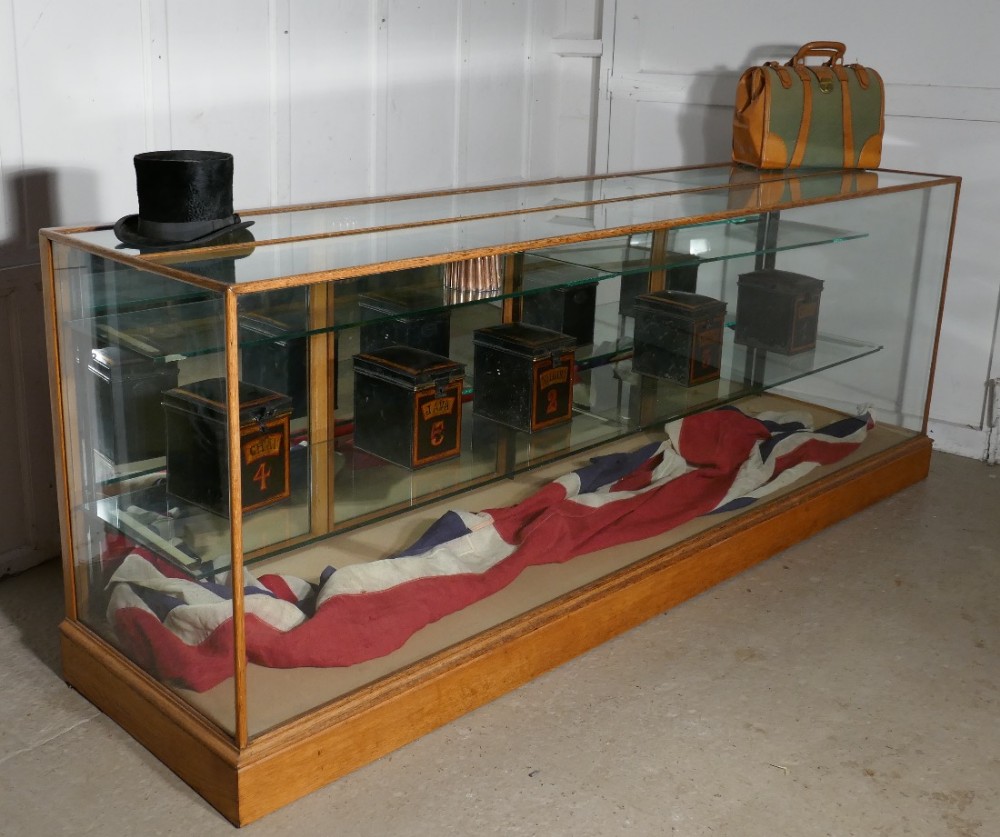 Shop Counter