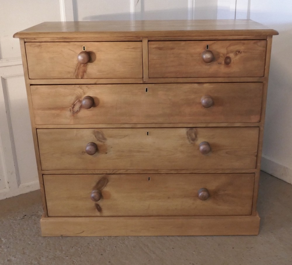 Large Heavy Quality Victorian Pine Chest of Drawers