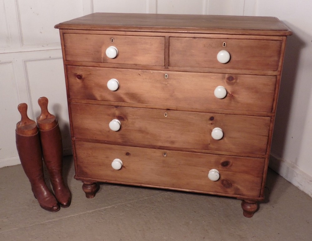 Large Victorian Rustic Pine Chest of Drawers