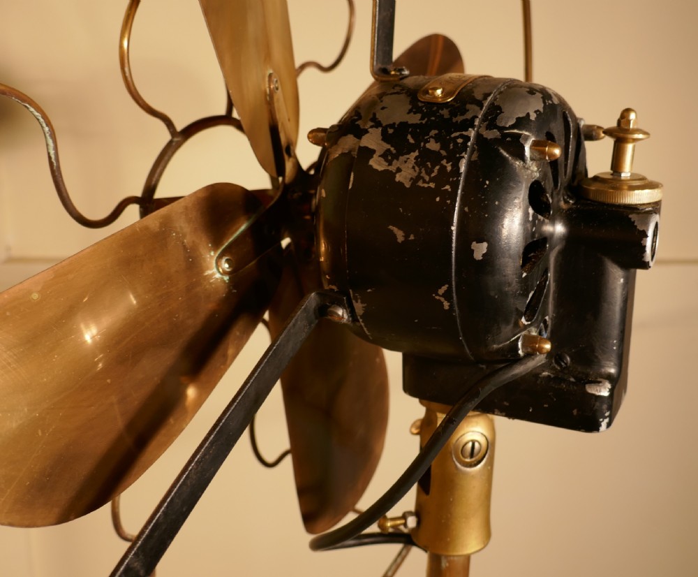 Brass Electric Telescopic Pedestal Fan, by Mirelli,   View II