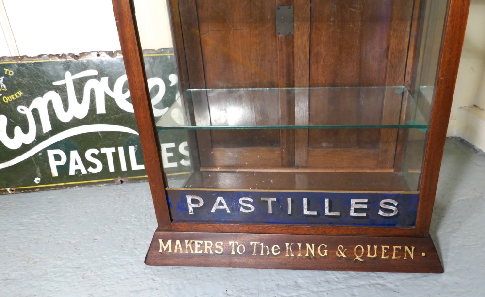 Rountree’s Sweet Shop Display Cabinet  View III