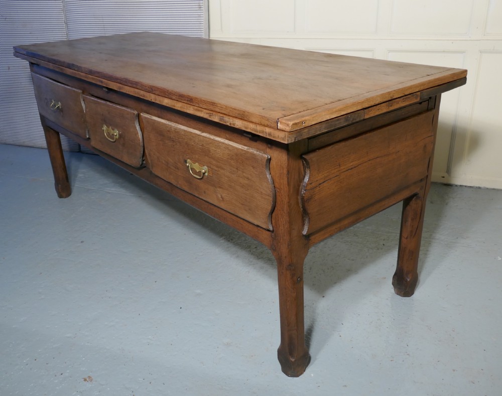 Rare French Oak Preparation and Dining Farmhouse Table View XI