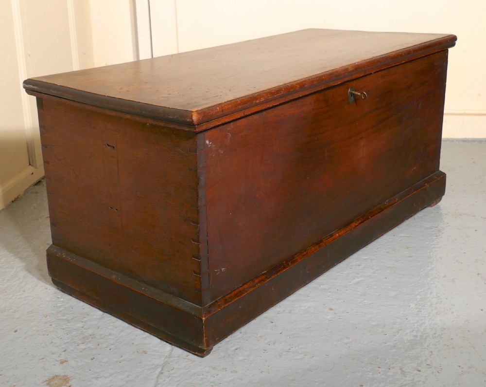 Large Victorian Elm Coffer, Blanket Box  View VI