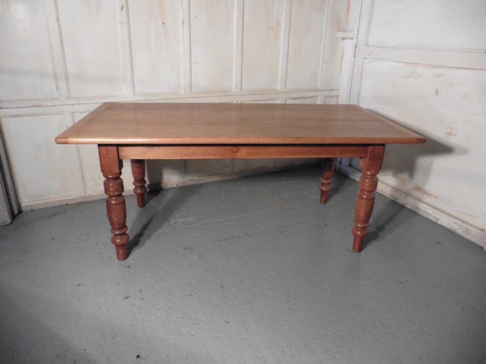 A Traditional Victorian Pine Table View VII