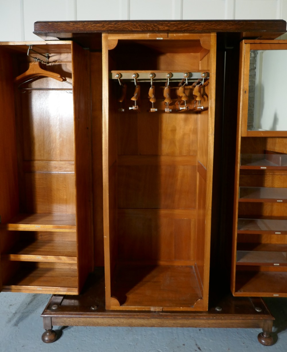 Metamorphic Gentlemans Triple Oak Wardrobe Compactum by Kean and Scott View VIII