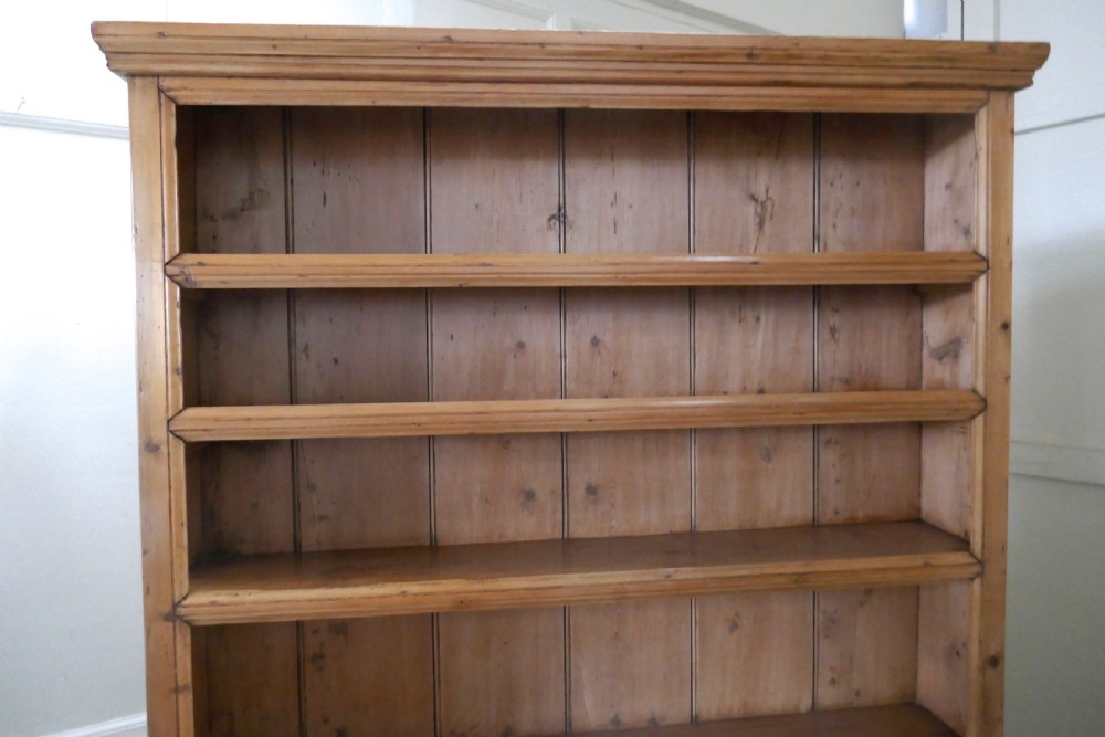 A One Piece Victorian Rustic Farmhouse Kitchen Pine Dresser View IV