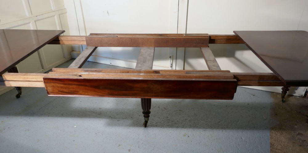 10ft Long William VI Mahogany Extending Dining Table, seats 16 Diners View X