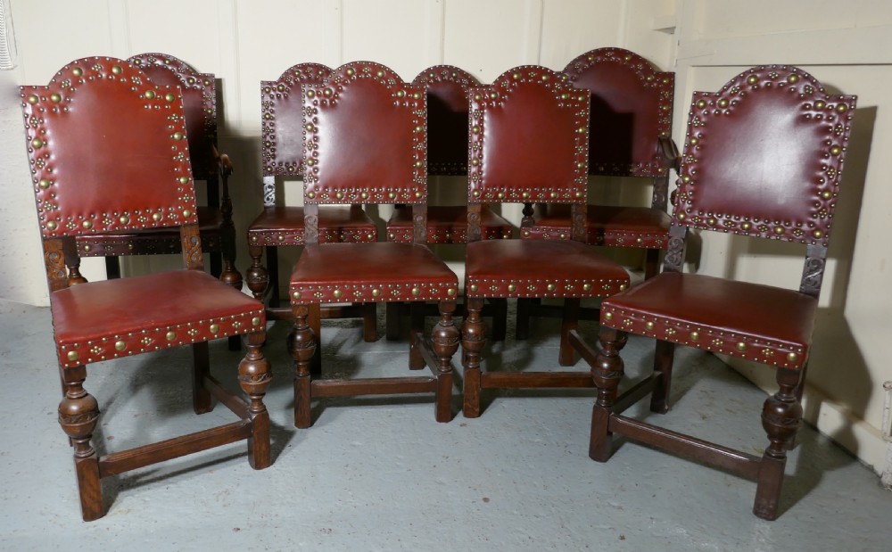 Set of 8 Gothic Oak Dining Chairs by Gillow View IV