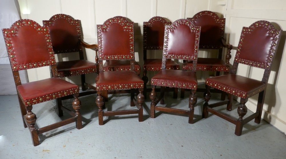 Set of 8 Gothic Oak Dining Chairs by Gillow View VI