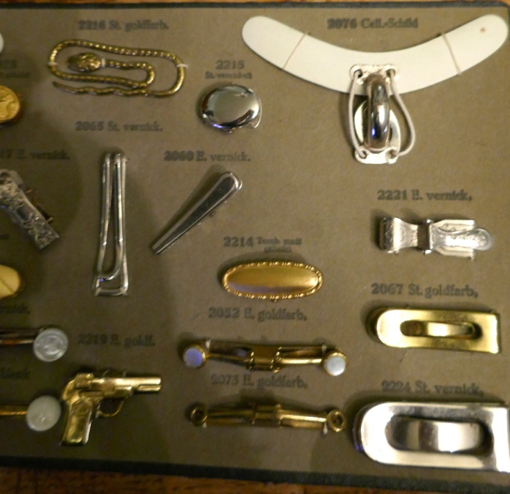 Sample Cards of Salesman’s Shirt Accessories for Gentlemans Outfitter View X