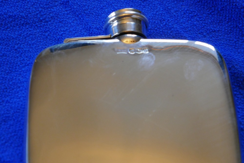 Fine Quality Vintage Silver Hip Flask by Walker & Hall, 1912 View II