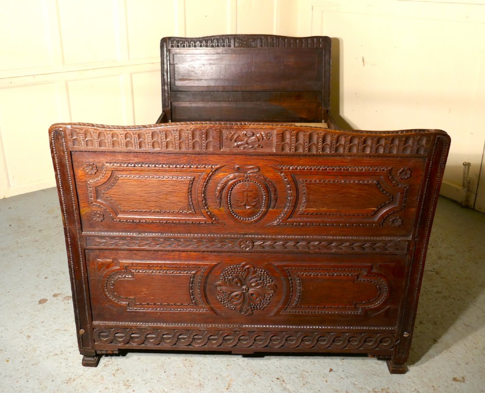 19th Century Carved Oak Day Bed or Ships Sleigh Bed. View V