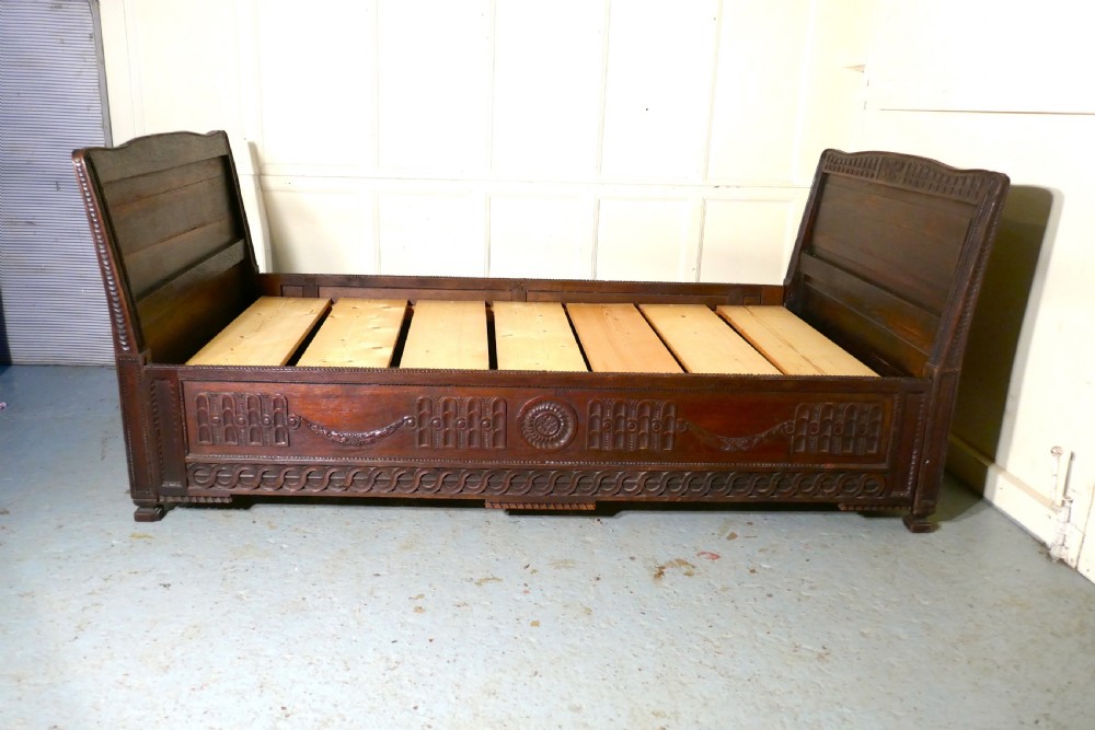19th Century Carved Oak Day Bed or Ships Sleigh Bed. View VIII
