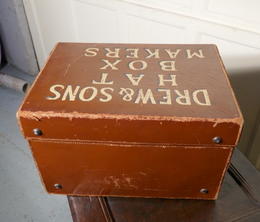 Salesman’s Sample EdwardianLeather Hat Box and 3 Hats, Drew and Sons Trunk Makers View VIII