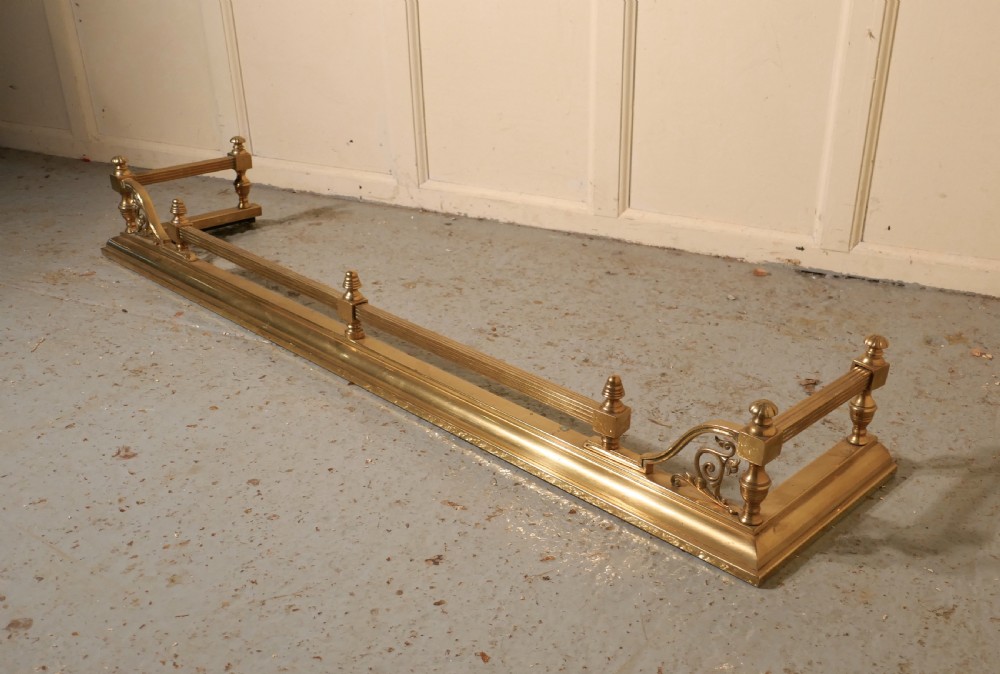 Large Victorian Art Nouveau Brass Fender View II