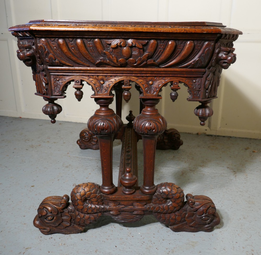 An Early 19th Century Green Man Carved Oak Hall or Centre Table View II