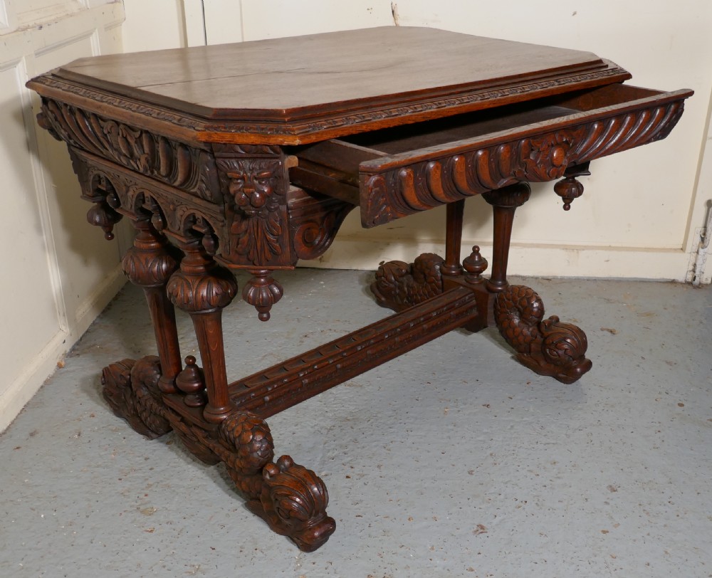 An Early 19th Century Green Man Carved Oak Hall or Centre Table View VIII