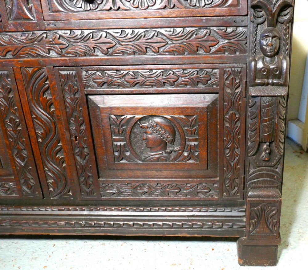 Early 18th Century Celtic Carved Oak Sideboard View VII