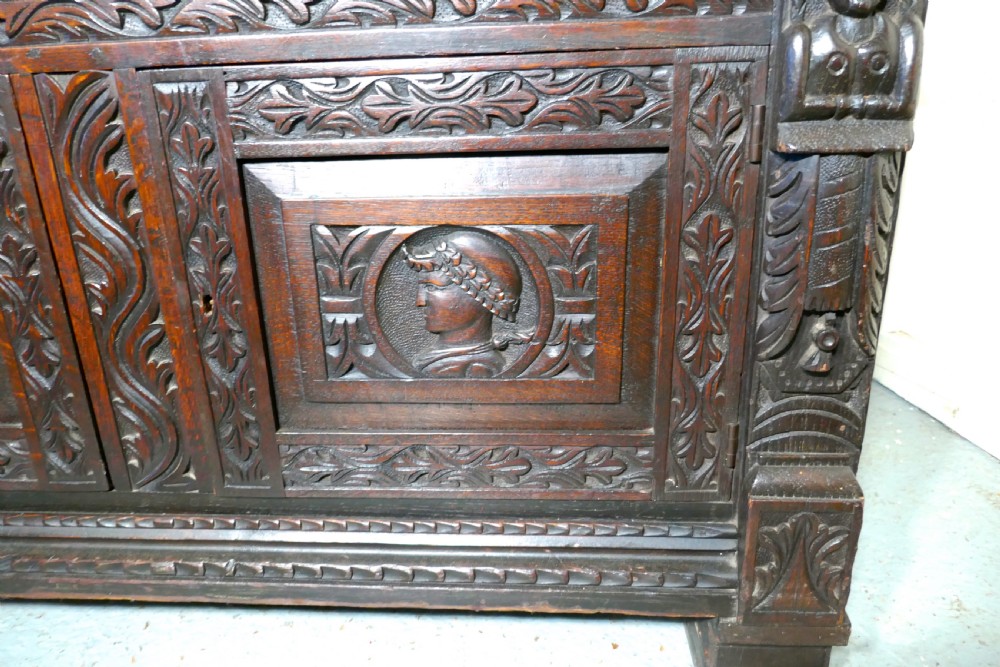 Early 18th Century Celtic Carved Oak Sideboard View IX