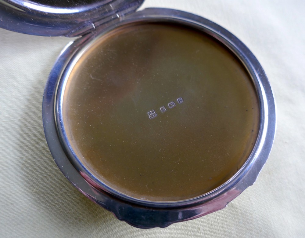 Pink Silver Guilloche Enamel Art Deco Powder Compact by William Neale and Son. View VII
