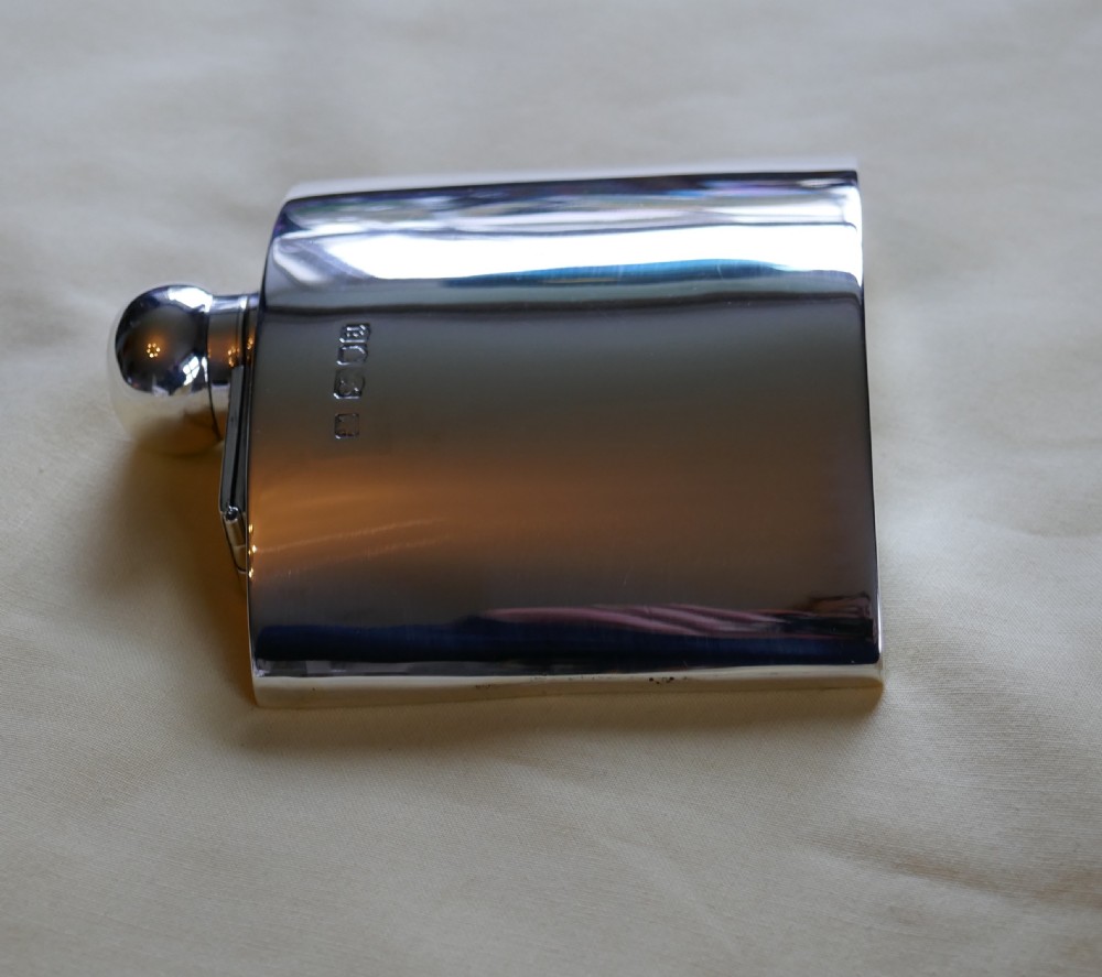 Silver Hip Flask by Sampson Mordan & Co Date 1916 View X