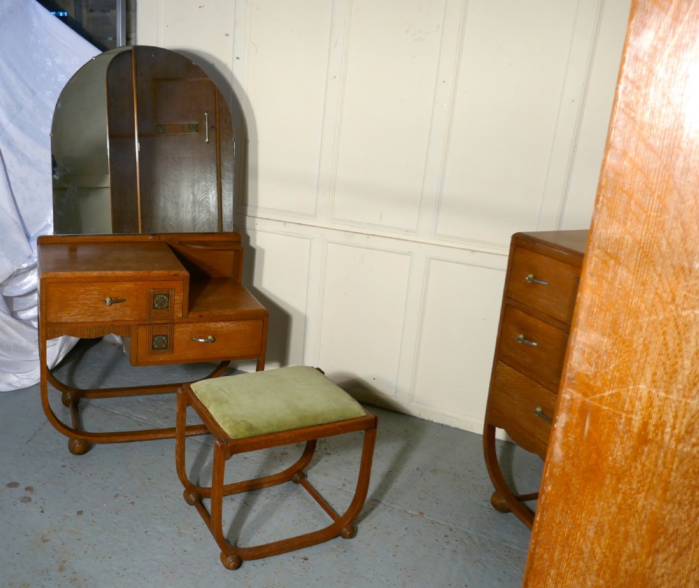 Art Deco Limed Oak Bedroom Suite by Heals View VII