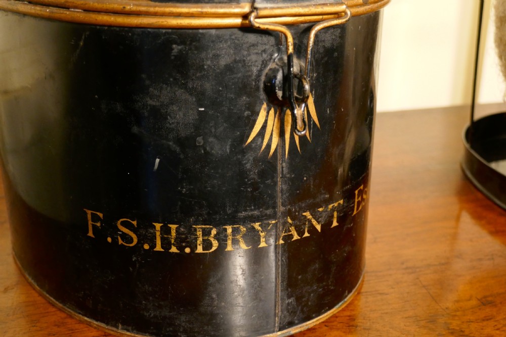 English Barrister's Bench Wig in Original Tole Box with Riser by Ravenscroft Law View VIII
