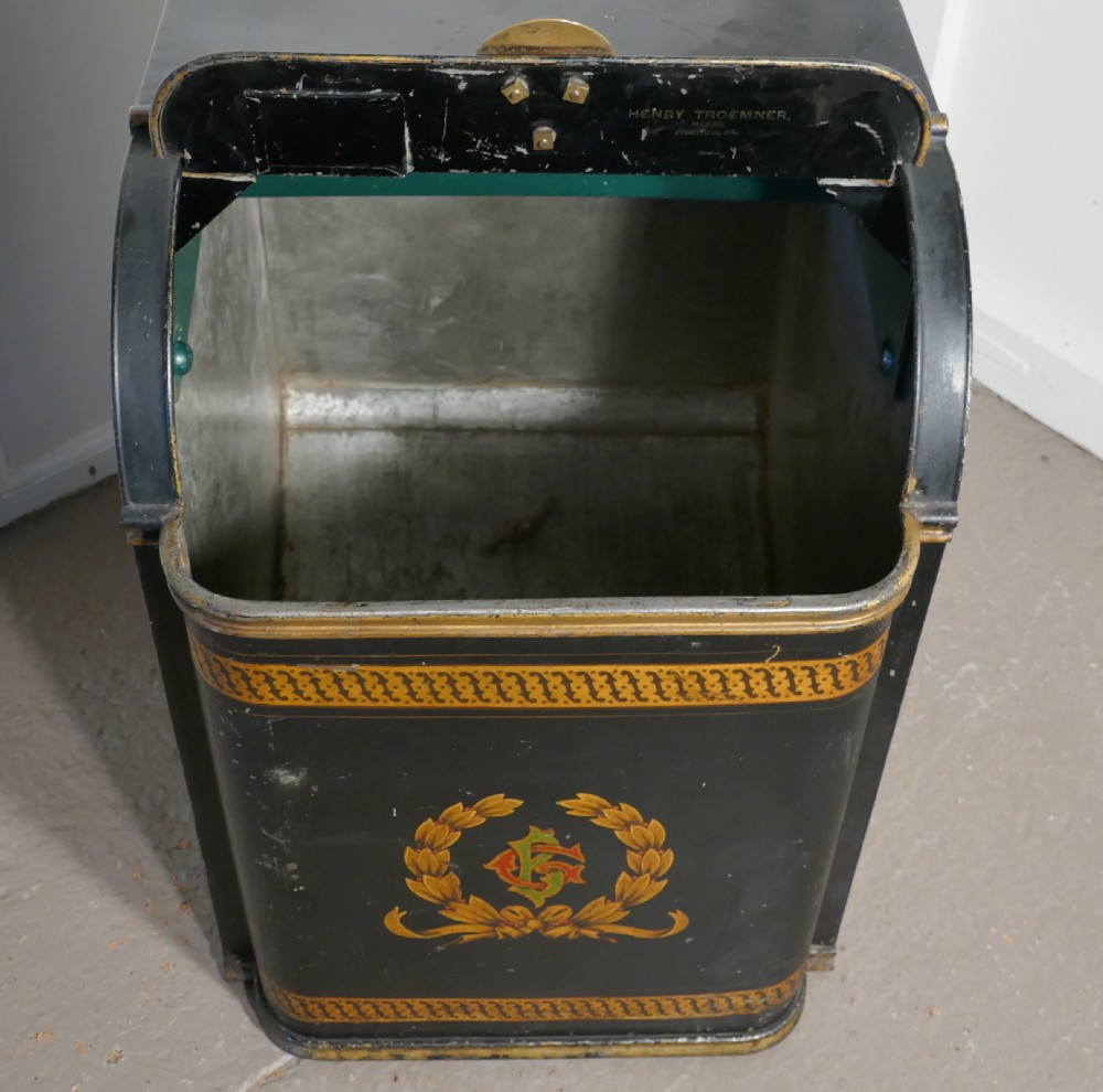 Large 19th Century American Troemner of Philadephia Toleware Cornmeal  Bin View X