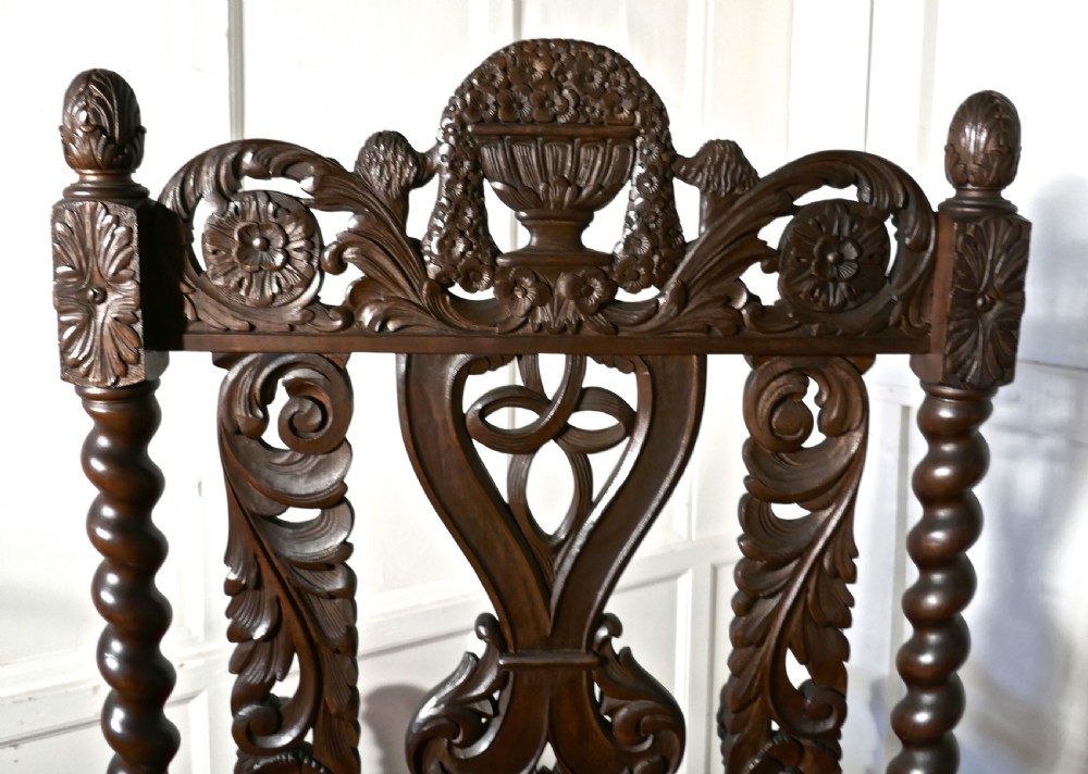 French 19th Century Carved Walnut Throne or Hall Chair View XIV