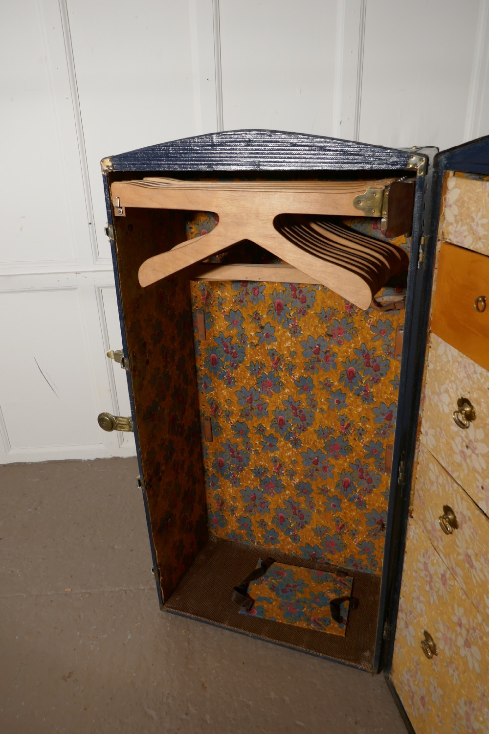 Fitted Steamer Trunk or Cabin Wardrobe, Portmanteau by LG Paris View VI