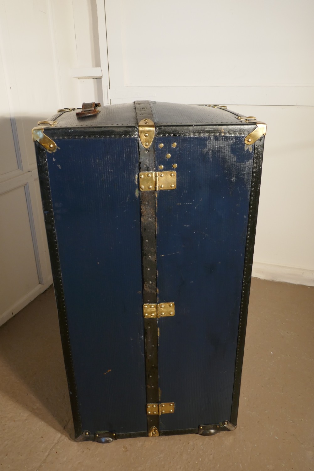 Fitted Steamer Trunk or Cabin Wardrobe, Portmanteau by LG Paris View XI