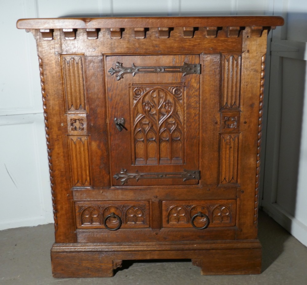 French Arts and Crafts Gothic Carved Golden Oak Cupboard 