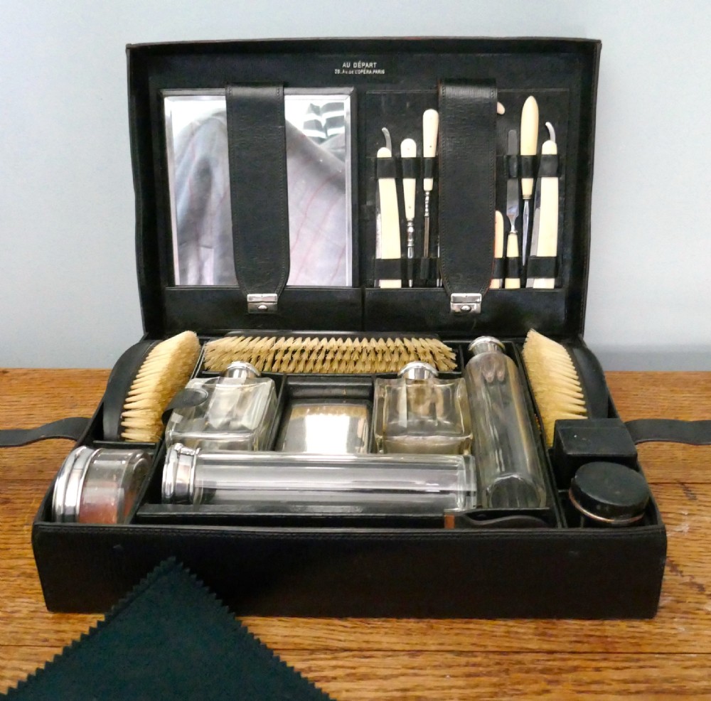 Au Départ Fully Fitted Gentlemans Travelling Dressing Case, Hall Marked Silver