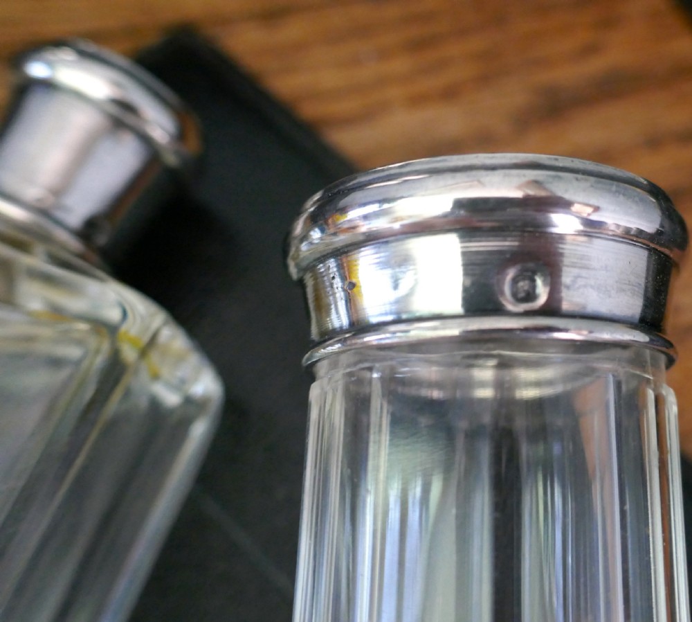 Au Départ Fully Fitted Gentlemans Travelling Dressing Case, Hall Marked Silver View VI