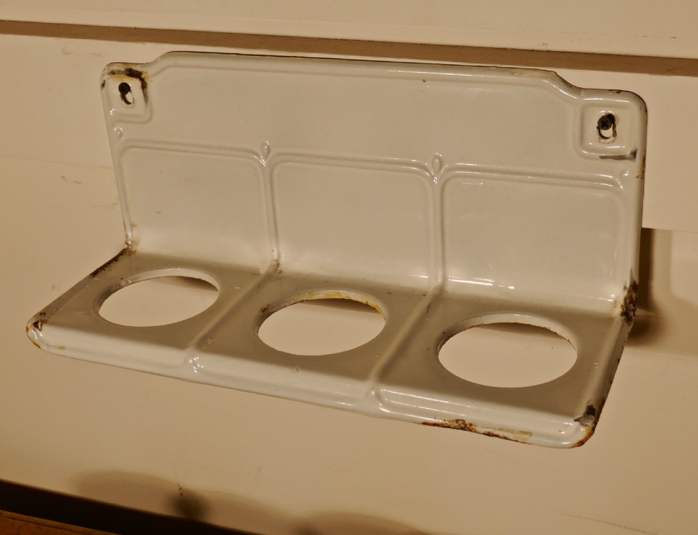 French Enamel, 3 Canister Soap Dish Laundry Set View VII