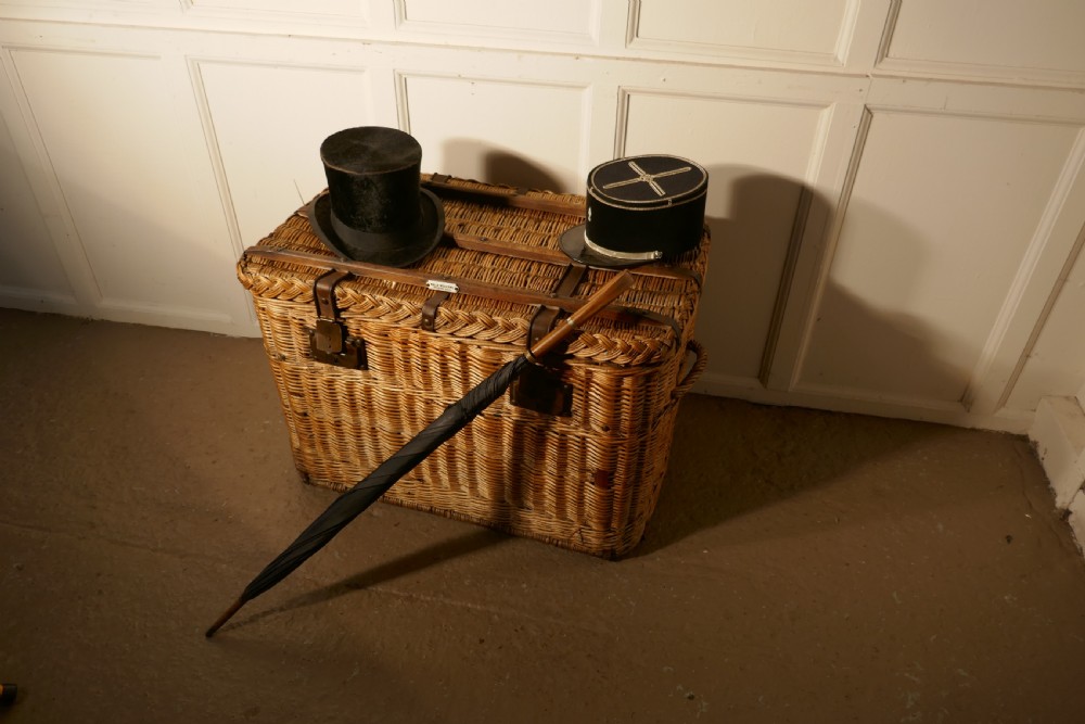 French Antique Wicker Laundry Basket or Linen Hamper View VI