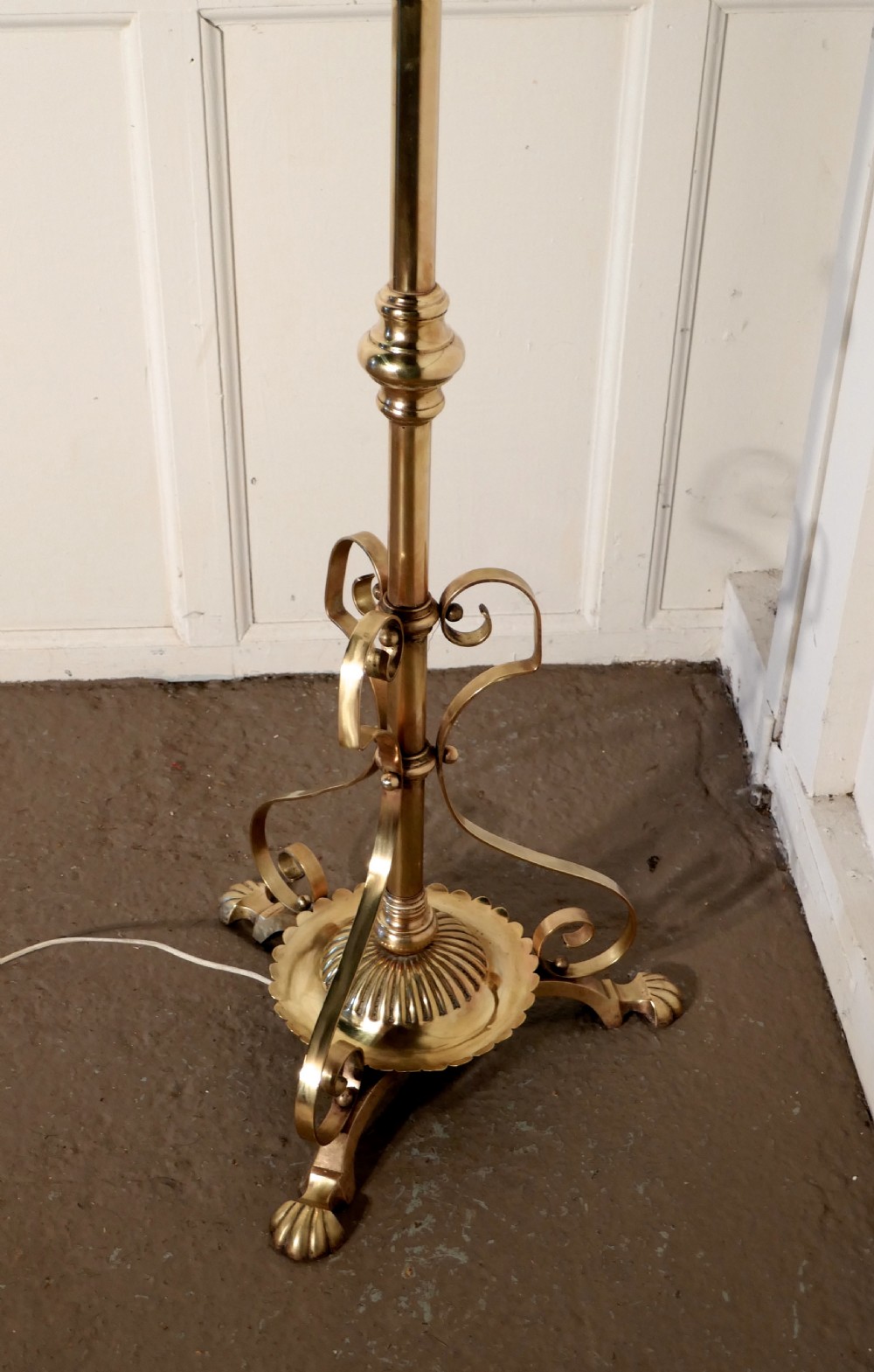 Arts and Crafts Brass Floor Lamp Rococo Standard Lamp View III