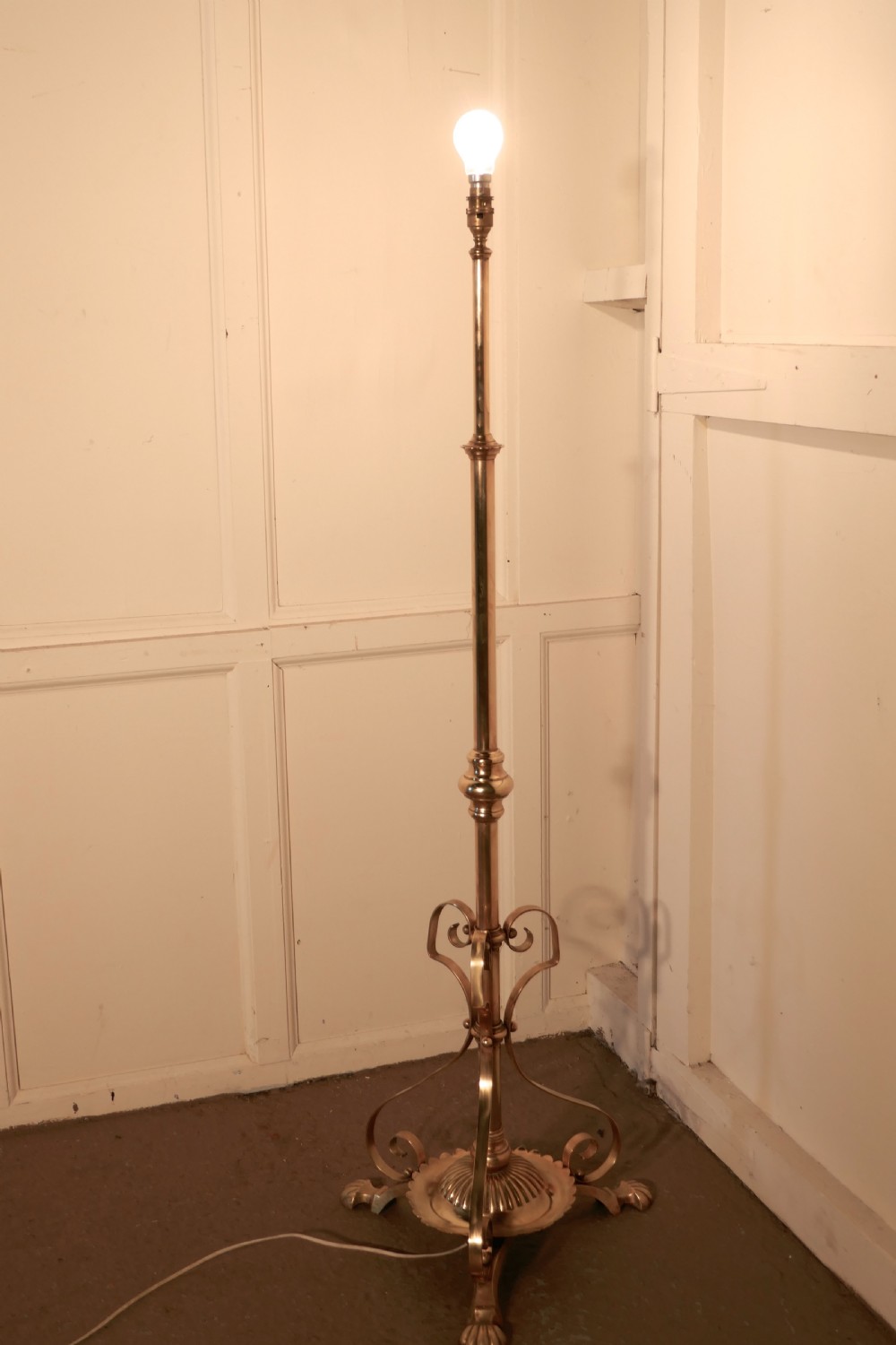 Arts and Crafts Brass Floor Lamp Rococo Standard Lamp View VII
