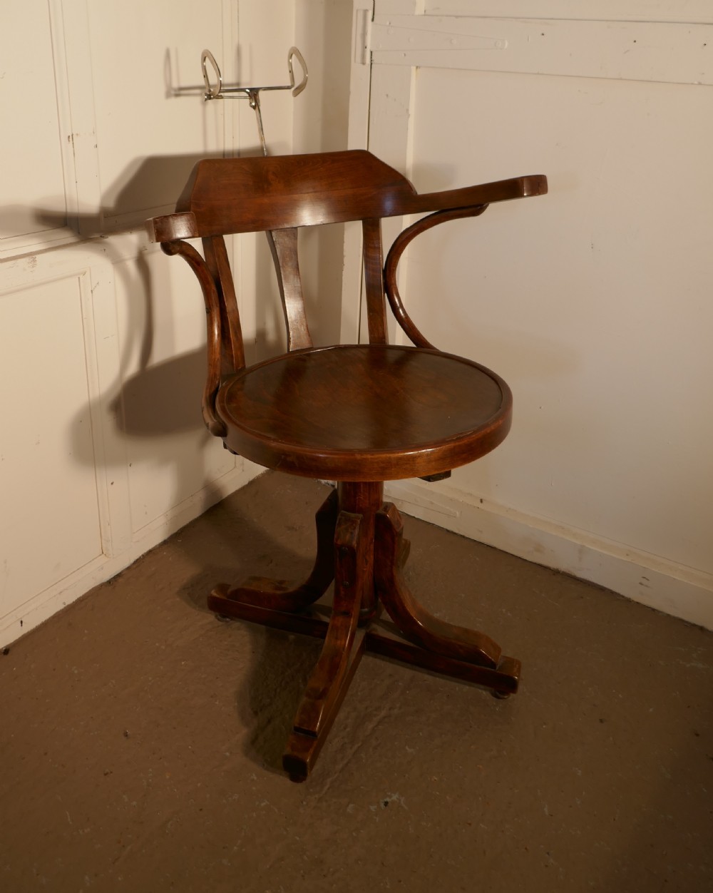 19th Century American Bentwood Barbers’ Chairs View VI