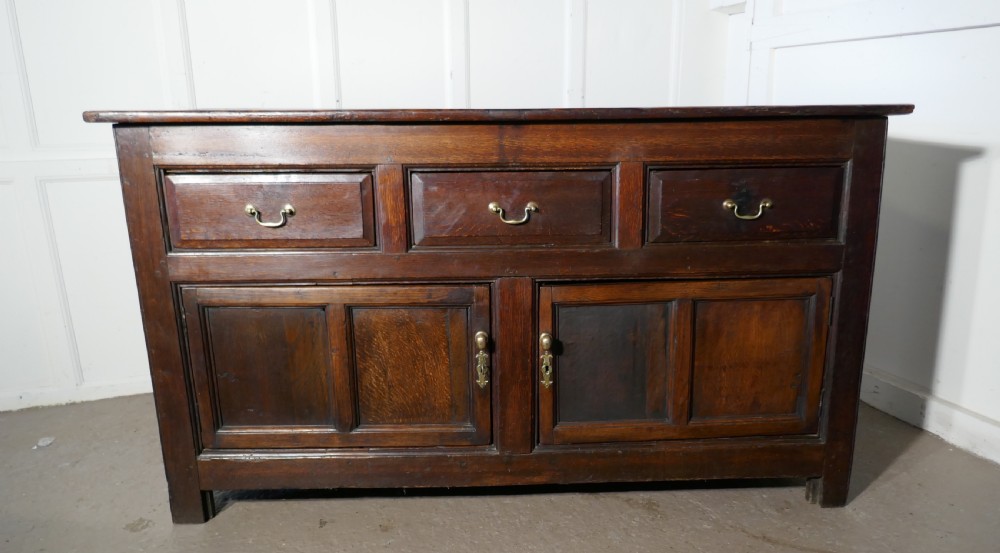 Large 18th Century Oak Dresser Base, Sideboard View III