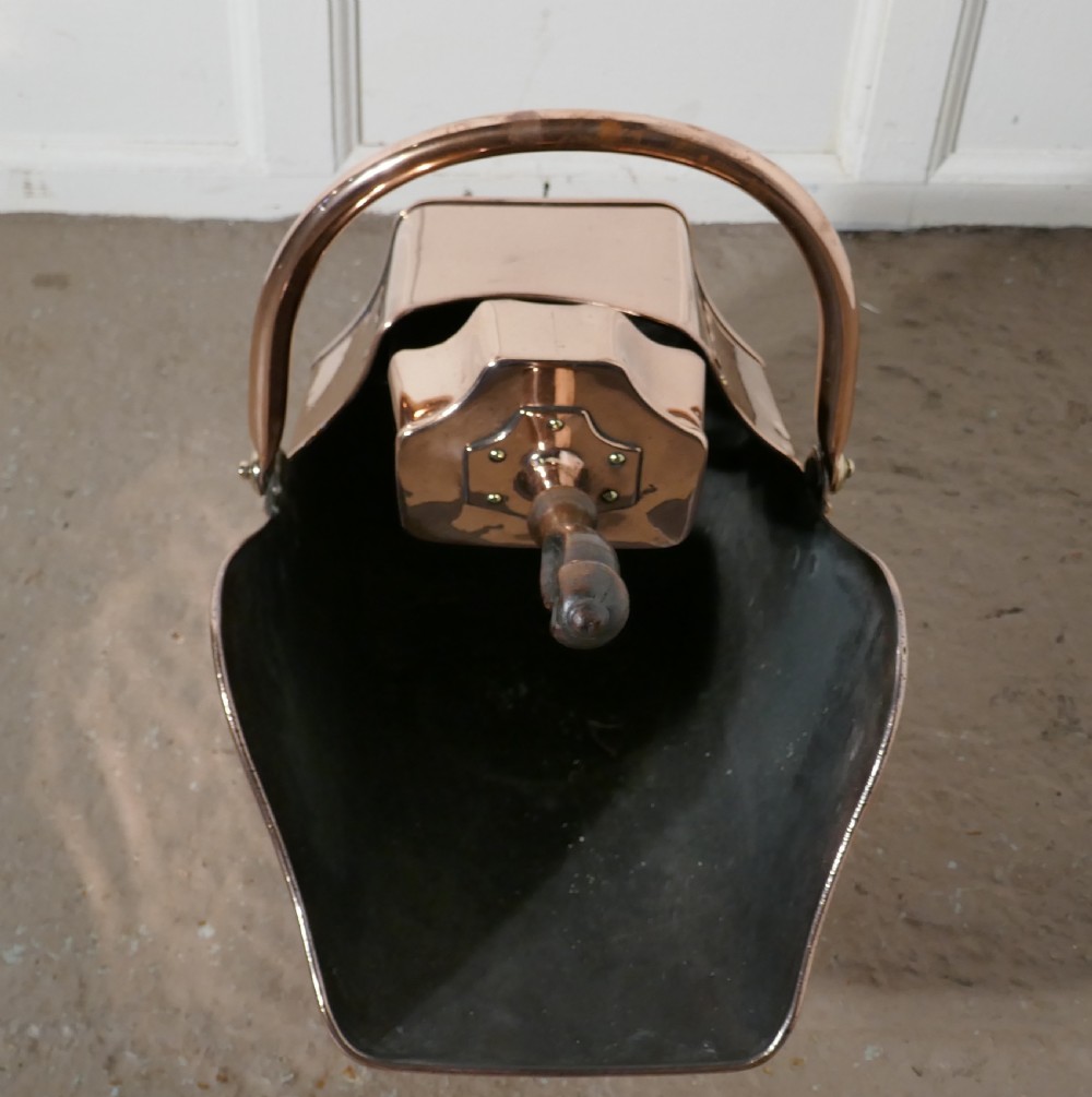 Superb Quality Arts and Crafts Copper Helmet Coal Scuttle  View II