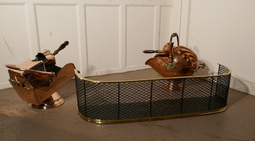 Superb Quality Arts and Crafts Copper Helmet Coal Scuttle  View V
