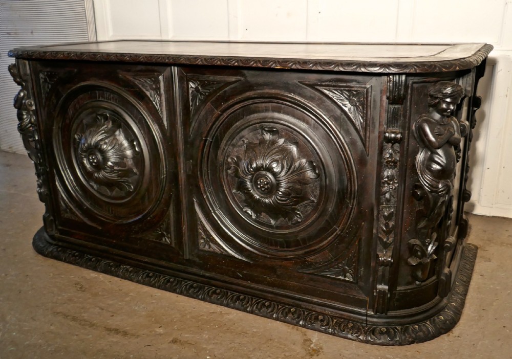 19th Century French One Piece Oak Desk Carved with Cherubs View XVI