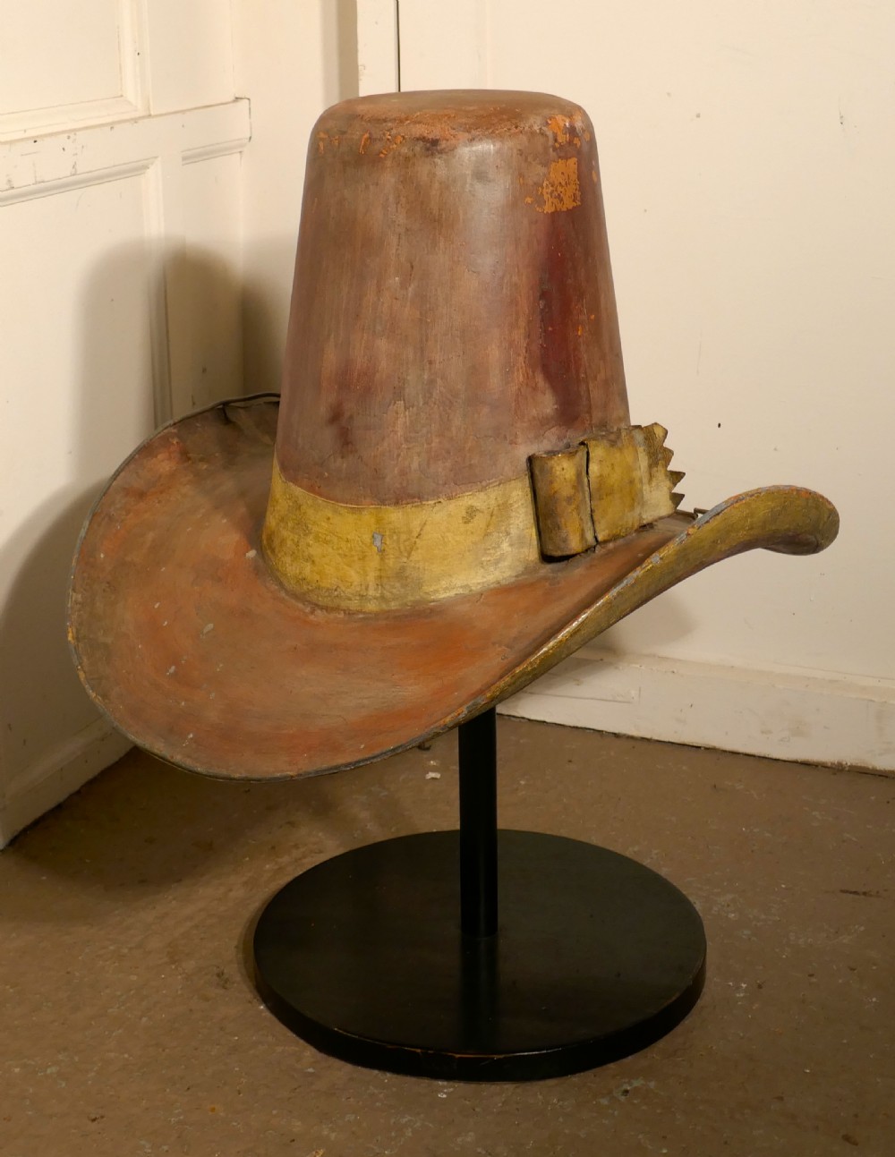 19th Century Giant American 10 Gallon Hat Original Shop Metal Trade Sign View IX