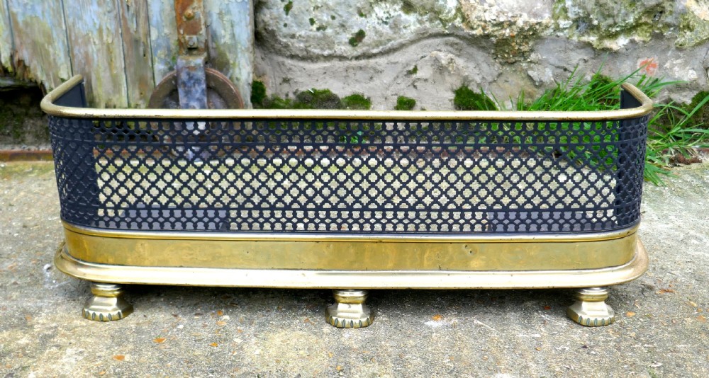 Victorian Fireside Fender View V
