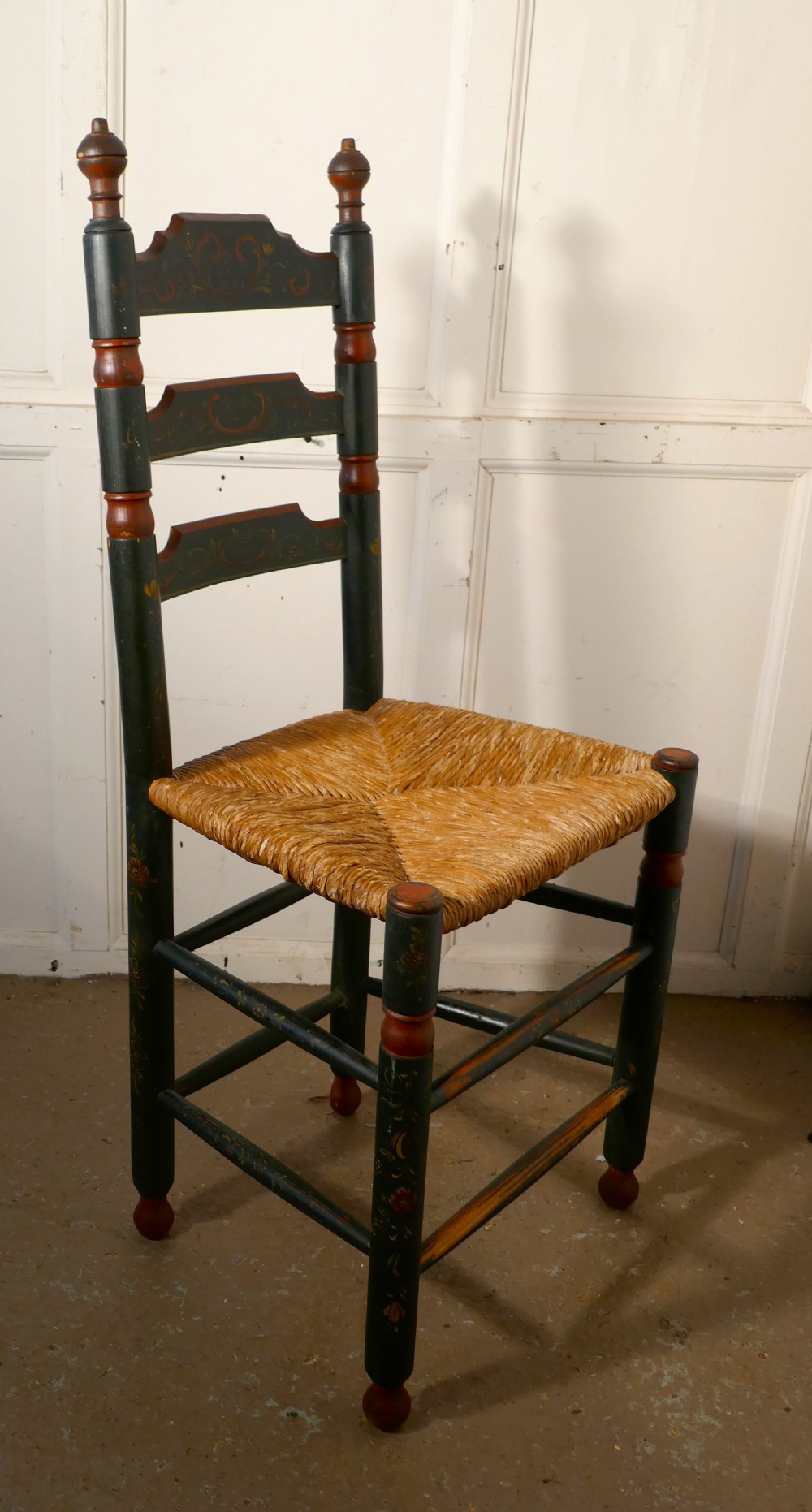 Painted Folk Art European Ladder-back Chair 
