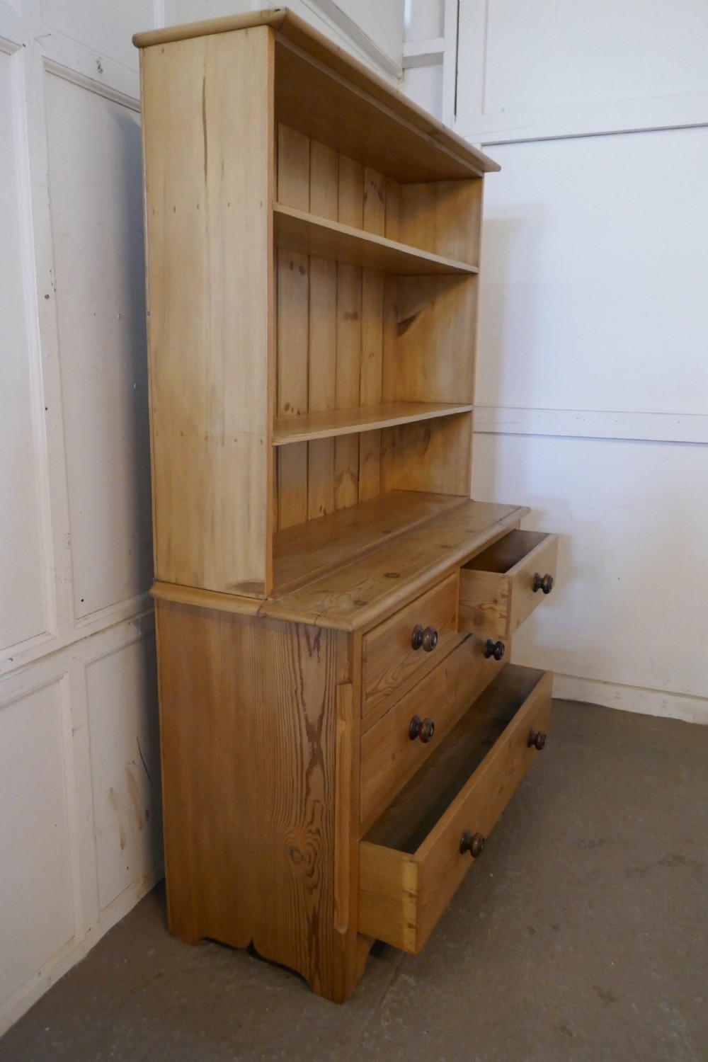Victorian Batchelor’s or Garret Bookcase Chest of Drawers  View V