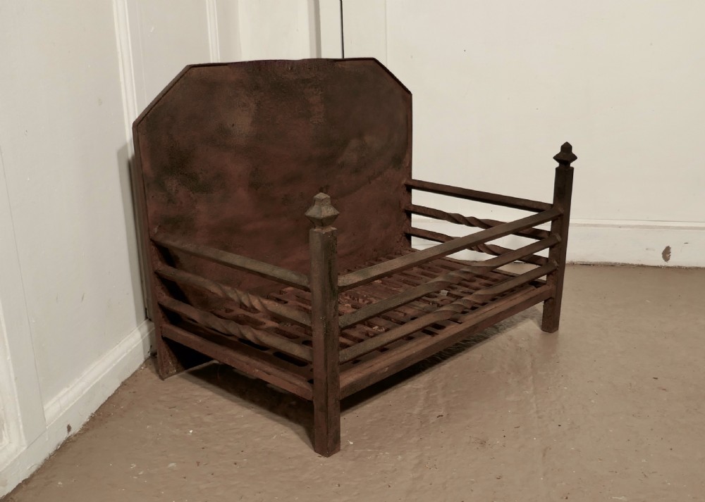 Large Free Standing Fire Basket, Iron Fire Grate View II