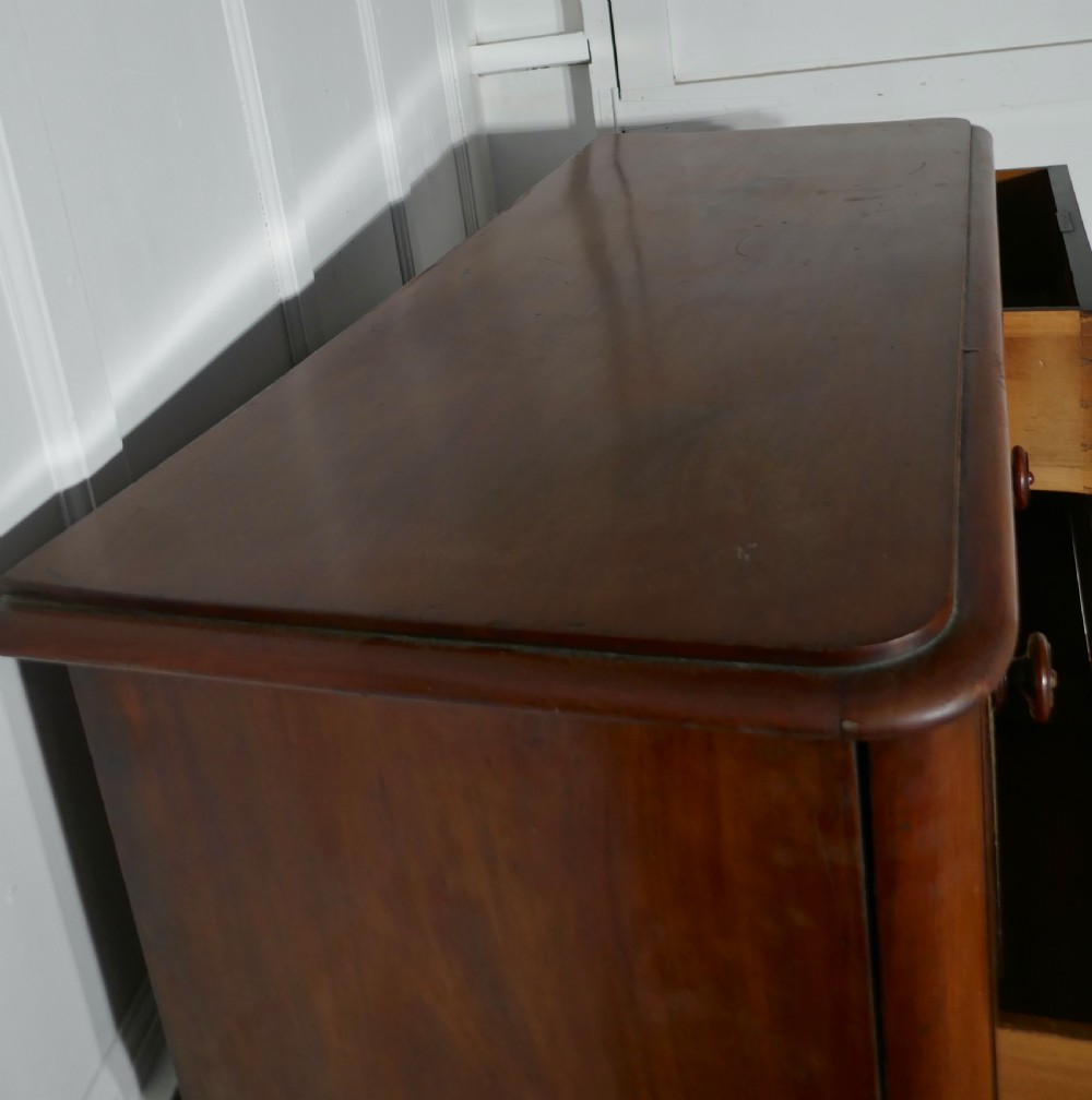 Victorian Mahogany Sign Painted Chest of Drawers, John Piggott & Co Ltd, Gentleman’s Outfitter Shop Display View VIII