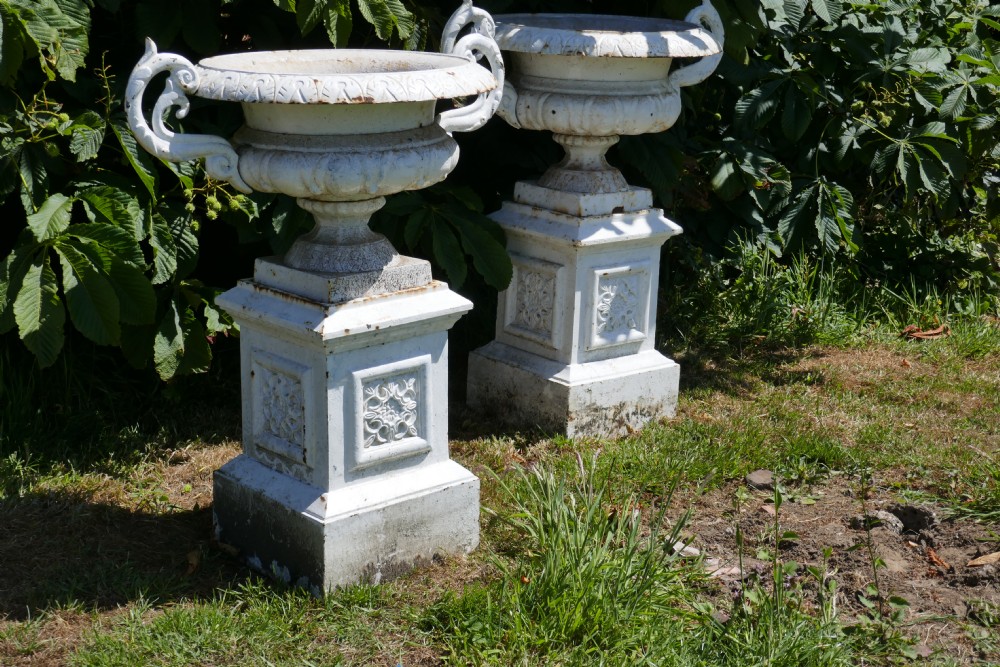 Pair of Very Large Victorian Cast Iron Garden Urns, View VII